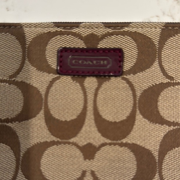 Vintage Coach Tan and Brown Signature Wristlet - Picture 5 of 10